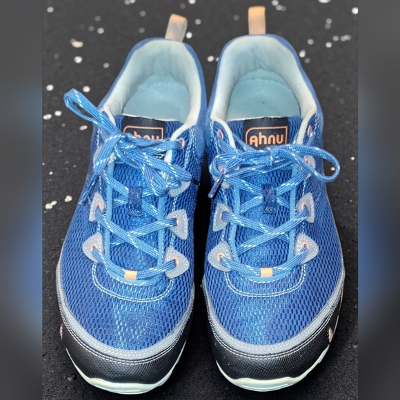 Ahnu Womens Vibrant Blue Sneakers - Picture 1 of 6